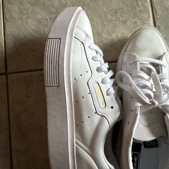 Adidas paltform sneakers - Picture 3 of 4